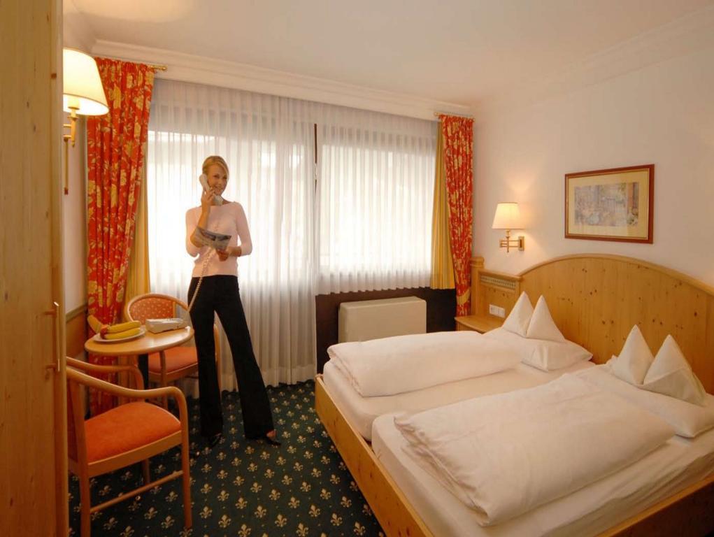 Vital - Und Wellnesshotel Hanneshof Filzmoos Ruang foto
